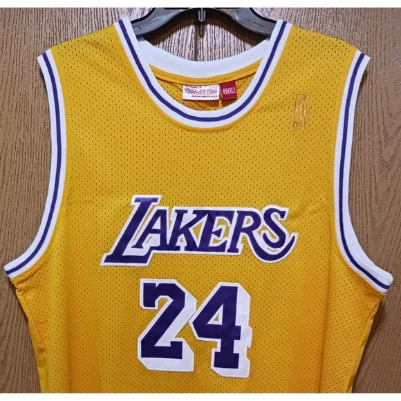 Kobe Bryant (Mitchell/Ness)-(Lakers)-(Yellow)-(Jersey)-(New Cond.)-(SizeXL)-$100 - Picture 3 of 12